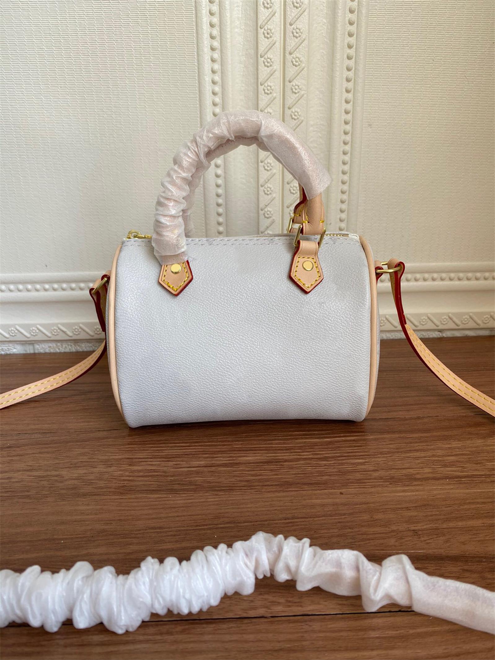 Nano Speedy crossbody bags women handbags purses chain shoulder bags good quality leather classic hot sale style ladies tote bag mini bags, Old flower white #61276
Nano Speedy crossbody bags women handbags purses chain shoulder bags good quality leather classic hot sale style ladies tote bag mini bags, Old flower white #61276