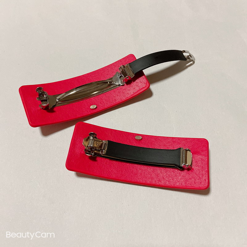 Fashion red lambskin simple C hairpin one word clip hair card for Ladies collection luxury items hair ornament party gift
Fashion red lambskin simple C hairpin one word clip hair card for Ladies collection luxury items hair ornament party gift