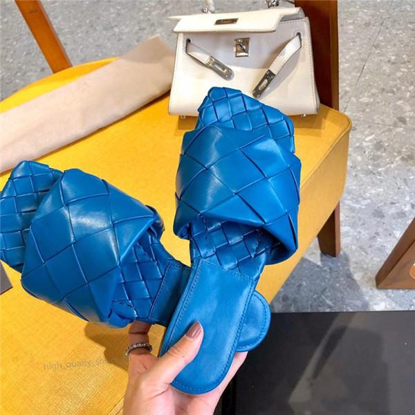 2020 progettis lusso women's slippers square mules shoes insoles nappa lambskin women sandals lusso lady flat sandals top quality
2020 progettis lusso women's slippers square mules shoes insoles nappa lambskin women sandals lusso lady flat sandals top quality