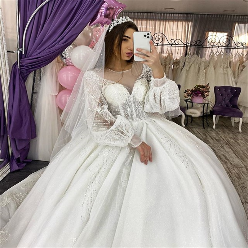 2021 Luxury Ball Gown Wedding Dresses Long Sleeves Beads Sequins Appliqued Wedding Gowns Saudi Arabian Dubai Custom Made Bridal Dress