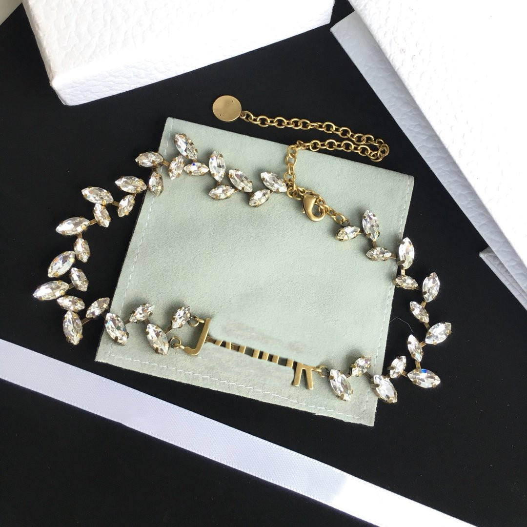 Hot Selling Rhinestone Necklaces Woman Chain Necklace Trend Necklace Long Necklace Charm Fashion Jewelry Supply Gift
Hot Selling Rhinestone Necklaces Woman Chain Necklace Trend Necklace Long Necklace Charm Fashion Jewelry Supply Gift
