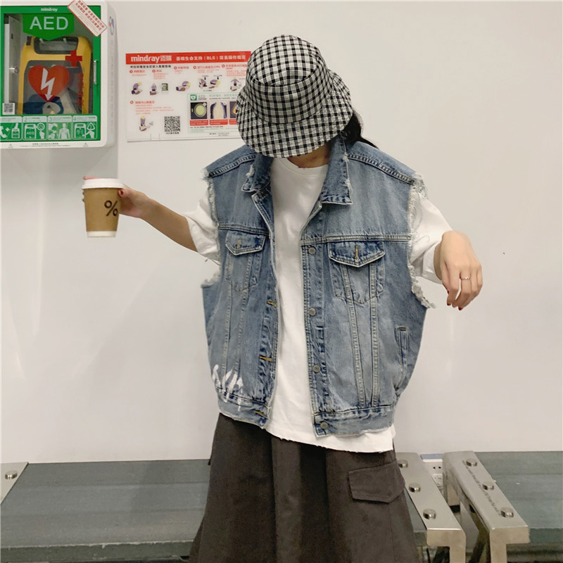 Women's Sleeveless Pocket Denim Printing Vest Autumn Turndown Collar Button Loose Women Vests Jacket Fashion Streetwear Coat, Blue
Women's Sleeveless Pocket Denim Printing Vest Autumn Turndown Collar Button Loose Women Vests Jacket Fashion Streetwear Coat, Blue
