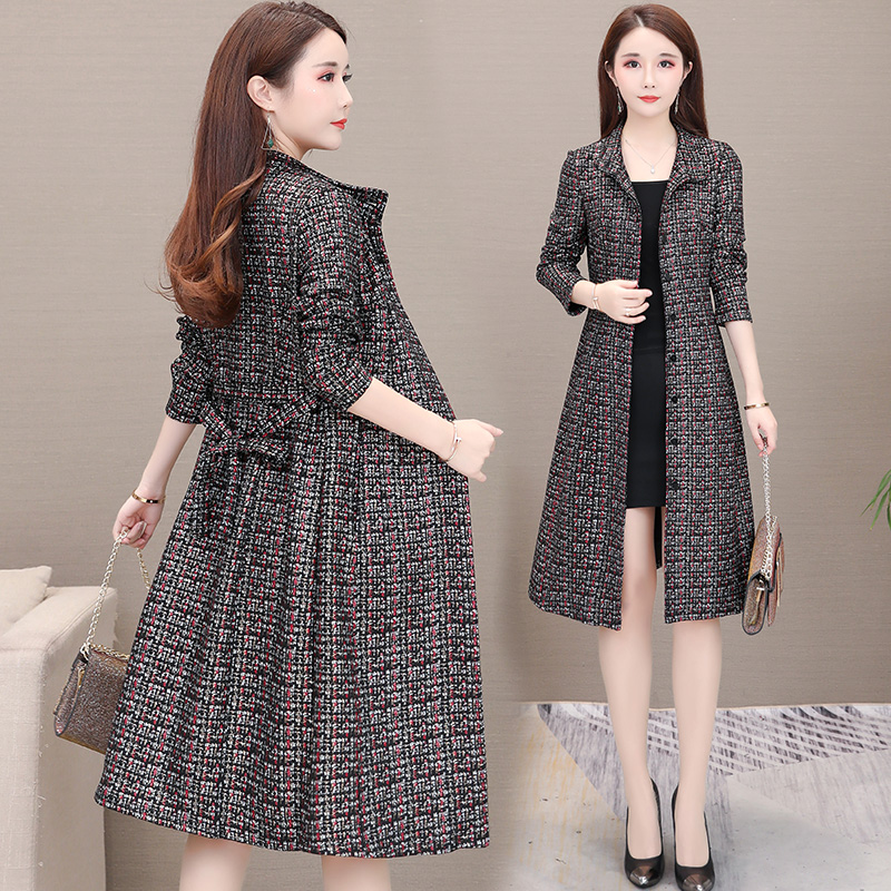 Classic coat Spring Long sleeve woolen coats autumn Large size 5XL 6XL Ladies coats Houndstooth coat Women Windbreaker, Red
Classic coat Spring Long sleeve woolen coats autumn Large size 5XL 6XL Ladies coats Houndstooth coat Women Windbreaker, Red