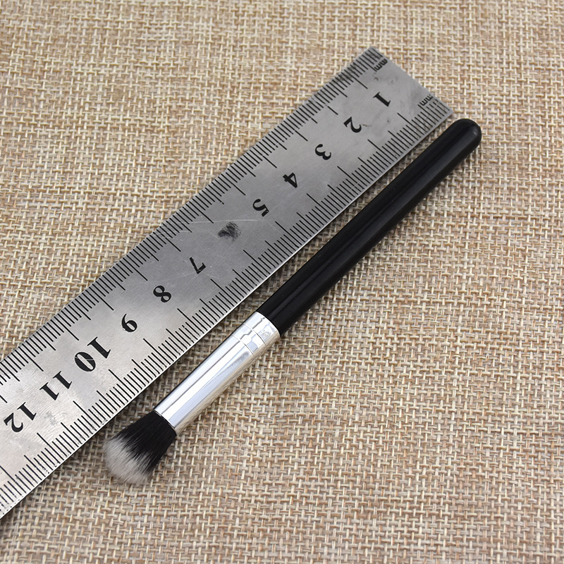 2020 new single 2 in 1 nose shadow blending brush for makeup new beginners makeup brush highlight brush