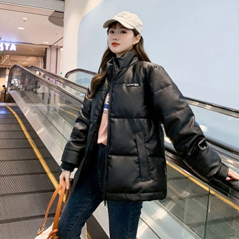 Bright Leather Down Cotton Jacket Women 2020 New Short Stand collar Korean Loose Coat Student Outerwear Warm Female Parka DH127, Beige
Bright Leather Down Cotton Jacket Women 2020 New Short Stand collar Korean Loose Coat Student Outerwear Warm Female Parka DH127, Beige