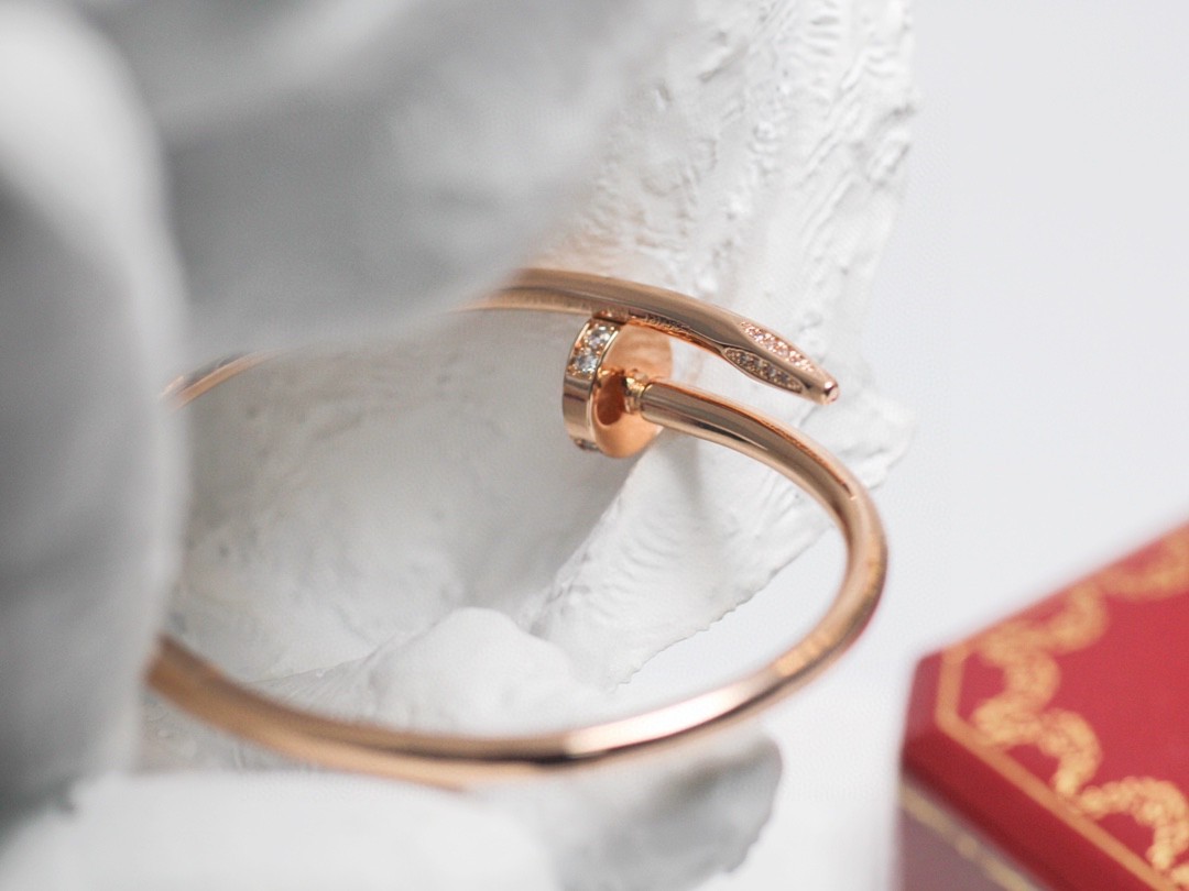 C fashion classic bracelet diamond-encrusted lu xu ry bracelet classic fashion temperament ladies star style
