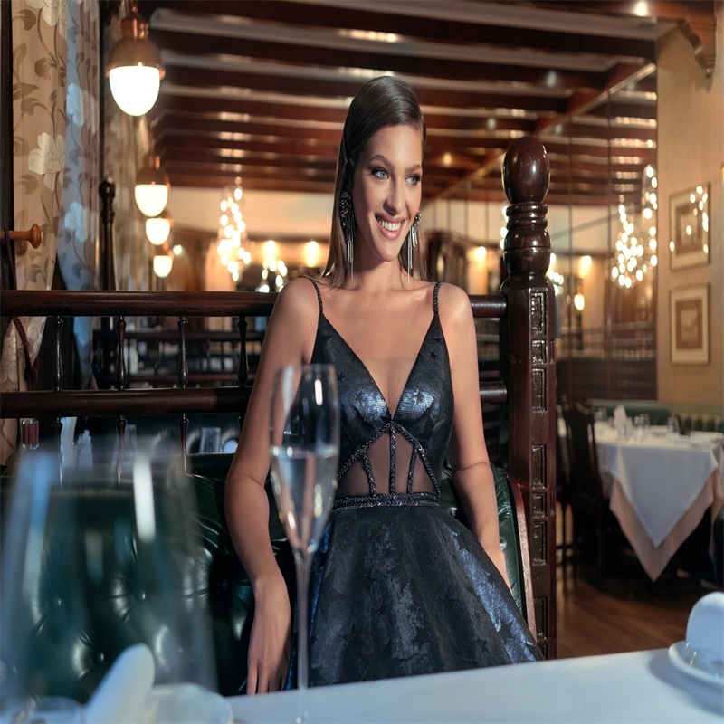 2021 Papilio Black Evening Dresses Sexy Spaghetti Strap Backless Star Leather Formal Party Gowns Sweep Train Custom Made Prom Dress