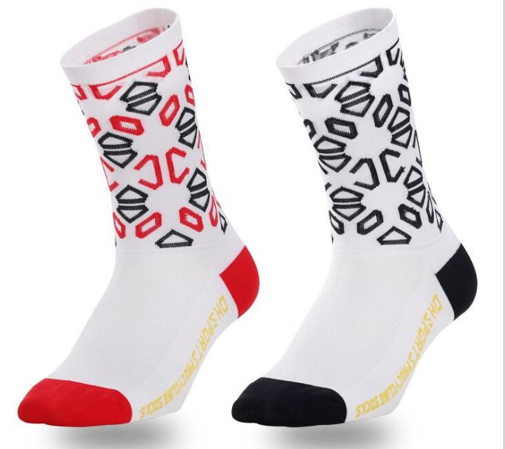 Unisex Cycling Socks Men Outdoor Mount Sports Road Bike Footwear For Road Bike Socks Running Sport Sock, White black
Unisex Cycling Socks Men Outdoor Mount Sports Road Bike Footwear For Road Bike Socks Running Sport Sock, White black