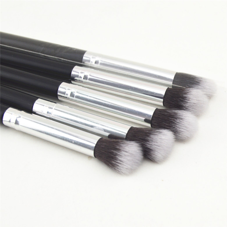 2020 new single 2 in 1 nose shadow blending brush for makeup new beginners makeup brush highlight brush