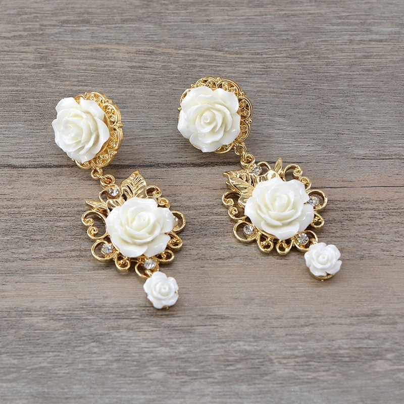 Baroque Court Style Women Long Drop Earrings Vintage Red White Flower Dangle Earrings Exaggerated Jewerly For Show Party