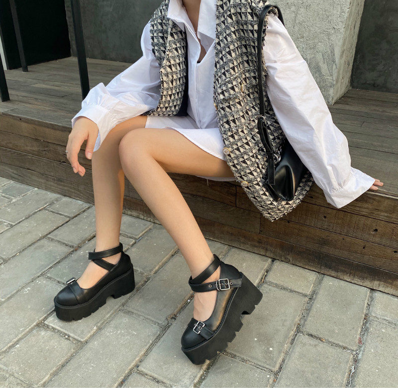 Boussac Chunky Heel Platform Mary Jane Shoes Women Black Punk Buckle Deco Goth Lolita Shoes Women Round Toe Platform Heels