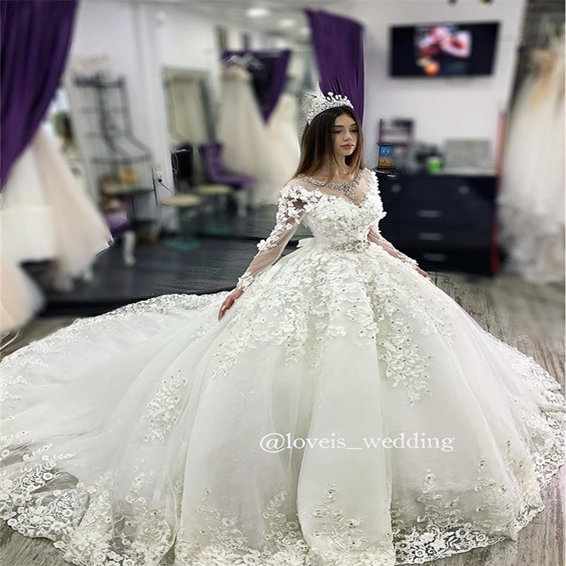 Real Picture 2021 Luxury A-line Chapel Wedding Dresses Long Sleeves Appliqued Lace Sequins Beads Crystals Bridal Gown Church Wedding Dress