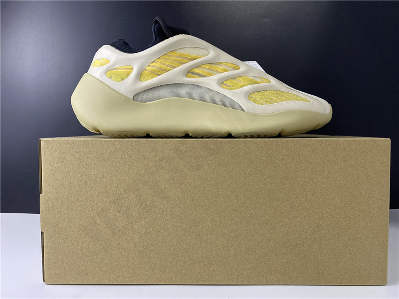 2020 700 V3 Srphym Kanye West Runner Men Sneakers Kanyewest 700V3 Sports Shoes Men White yellow Running Shoes Man Light Trainers G54853, Azael
2020 700 V3 Srphym Kanye West Runner Men Sneakers Kanyewest 700V3 Sports Shoes Men White yellow Running Shoes Man Light Trainers G54853, Azael
