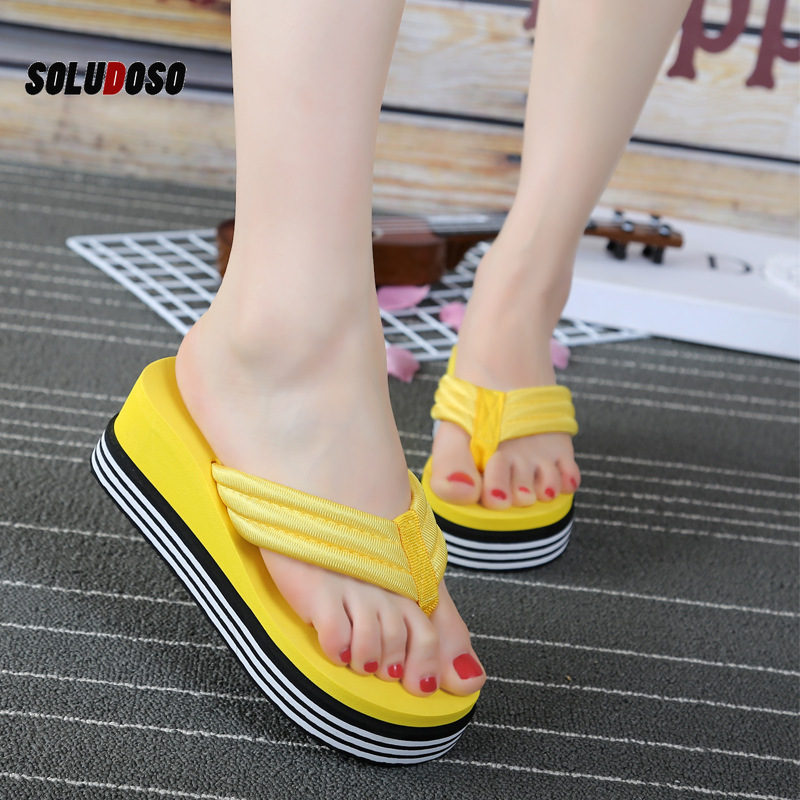 New Summer Women Flip flops Fashion Slope and Thick Sand Beach Slippers Candy Color Wedges Platform Outdoor Slippers, Pink
New Summer Women Flip flops Fashion Slope and Thick Sand Beach Slippers Candy Color Wedges Platform Outdoor Slippers, Pink