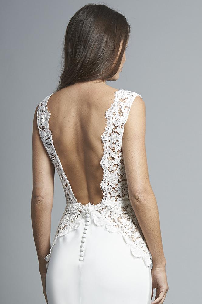 Elegant Mermaid Wedding Dresses Illusion V Neck Lace Appliques Short Sleeve Bridal Gowns Sweep Train Front Split robe de mariée