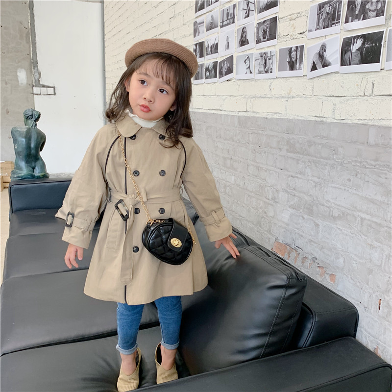 WLG girls fashion trench kids autumn spring khaki turn down collar double breasted long style coat baby girl loose clothes 1-6T
WLG girls fashion trench kids autumn spring khaki turn down collar double breasted long style coat baby girl loose clothes 1-6T