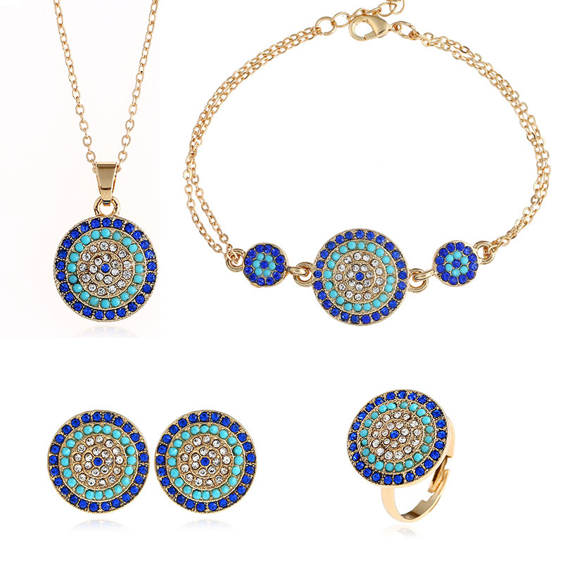 Brand Desiner Turquoise Diamond Evileye Pendants Necklace Bracelet Earring Gold Plated Rhinestone Ring Earring Jewelry Set for Women Girls
Brand Desiner Turquoise Diamond Evileye Pendants Necklace Bracelet Earring Gold Plated Rhinestone Ring Earring Jewelry Set for Women Girls