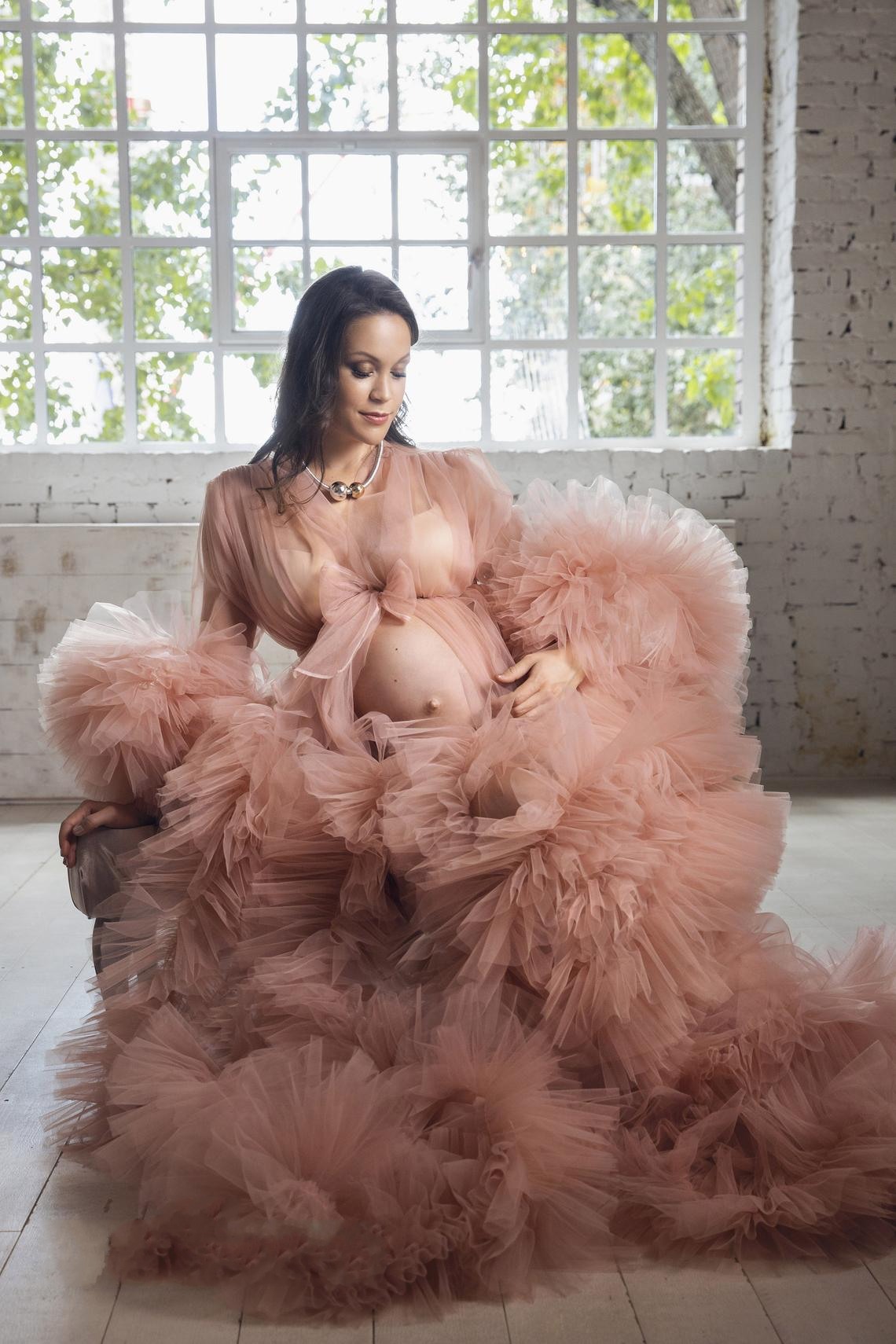 Blush Illusion Ruffles Tulle Long Sleeve Women Winter Sexy Kimono Pregnant Party Sleepwear Women Bathrobe Sheer Nightgown Robe Shawel