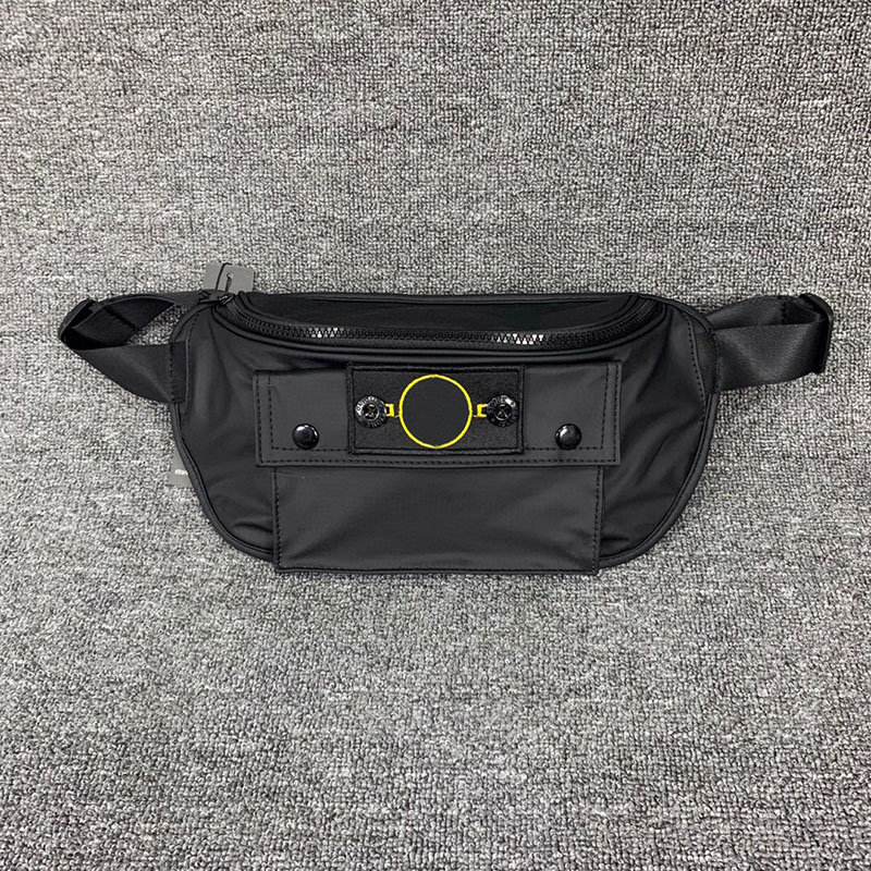 2021 Mens Casual Waist Bag Fanny Pack Designer Messenger Bags Men Waistbag Fashion Shoulder Pack Crossbody Outdoor Bumbag B110505, Extra logistics fee
2021 Mens Casual Waist Bag Fanny Pack Designer Messenger Bags Men Waistbag Fashion Shoulder Pack Crossbody Outdoor Bumbag B110505, Extra logistics fee