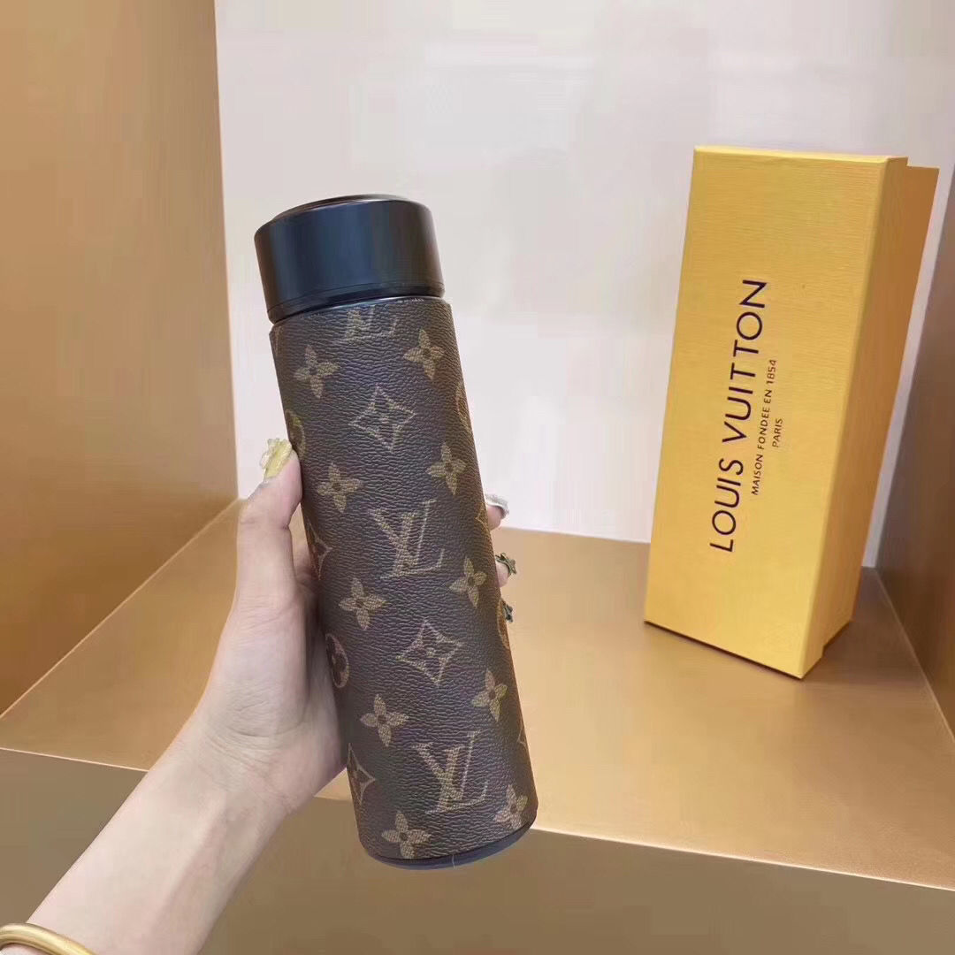 Fashion kettle Unisex Portable Thermos Water Cup Students Creative Personality Trend Water Bottle Large Capacity Simple Tea Cupo
Fashion kettle Unisex Portable Thermos Water Cup Students Creative Personality Trend Water Bottle Large Capacity Simple Tea Cupo