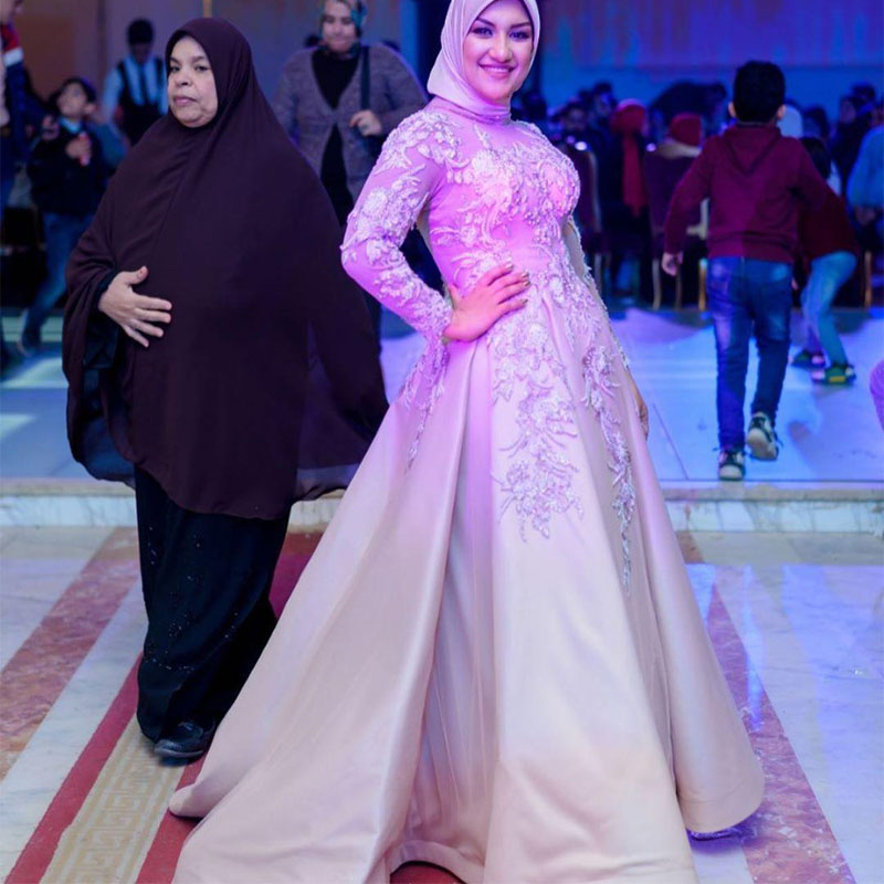 2020 Arabic Aso Ebi Muslim Lace Beaded Evening Dresses Long Sleeves Prom Dresses Vintage Formal Party Second Reception Gowns