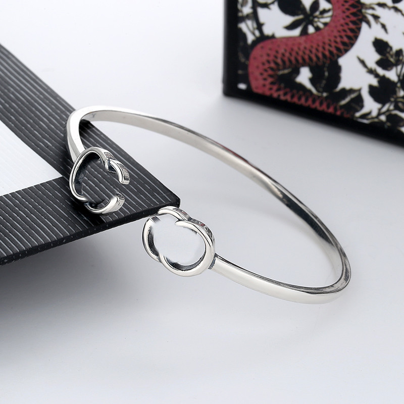 Letter Bracelet Opening Adjustable Size Bracelet High Quality Silver Plated Bangle for Unisex Charm Fashion Jewelry
Letter Bracelet Opening Adjustable Size Bracelet High Quality Silver Plated Bangle for Unisex Charm Fashion Jewelry
