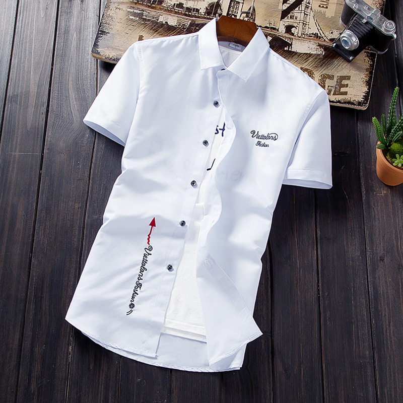 White short-sleeved shirts in summer men's half-sleeved shirts fashion men's clothes
White short-sleeved shirts in summer men's half-sleeved shirts fashion men's clothes