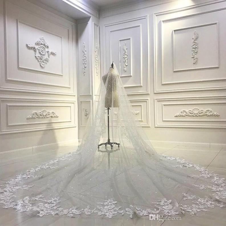 Designed Sparkly 3m Long Wedding Veils Cathedral Length One Layer Appliqued Tulle Sequined Bridal Veil For Women With Free Comb, Champagne
Designed Sparkly 3m Long Wedding Veils Cathedral Length One Layer Appliqued Tulle Sequined Bridal Veil For Women With Free Comb, Champagne