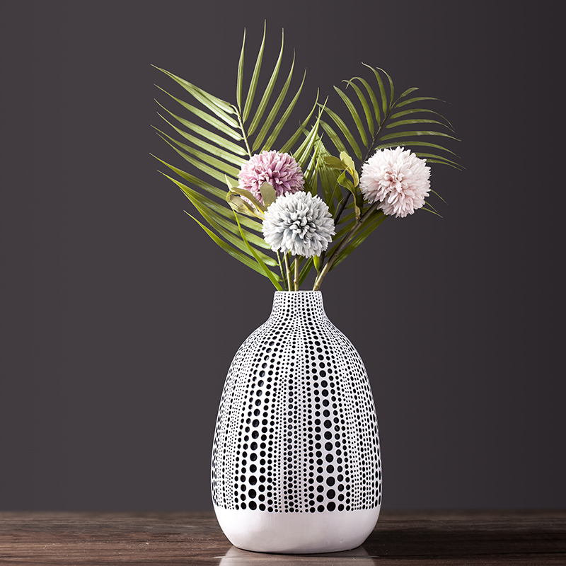 Street Art Yayoi Kusama Black And White Wave Point Resin Flowerpot Creative Dried Flower Decoration Vase