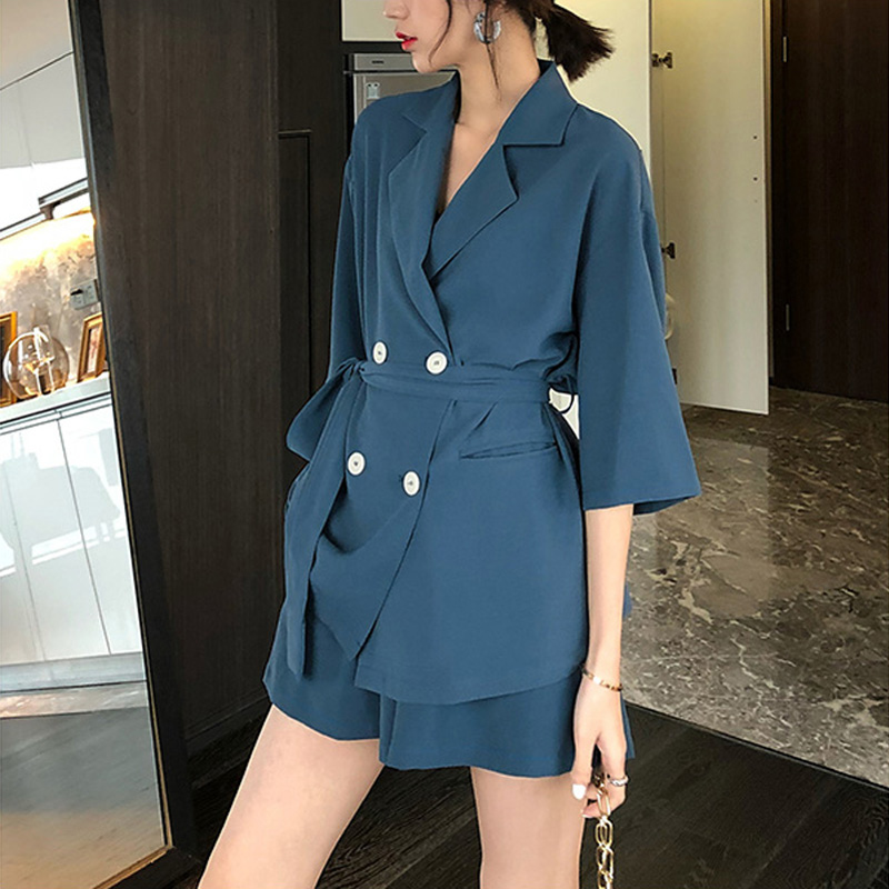 Summer Women Cotton Short Tracksuit Lace Up Jacket Blazer & Elastic Waist Shorts Loose Female Suit with shorts 2 Pieces Set, Apricot
Summer Women Cotton Short Tracksuit Lace Up Jacket Blazer & Elastic Waist Shorts Loose Female Suit with shorts 2 Pieces Set, Apricot