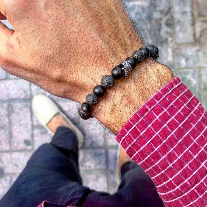 Fashion New Black Crown Bead Bracelet Men Vintage 8mm Matte & Lava Mixed Stone Handmade Beaded Bracelet For Men Jewelry Gift
Fashion New Black Crown Bead Bracelet Men Vintage 8mm Matte & Lava Mixed Stone Handmade Beaded Bracelet For Men Jewelry Gift