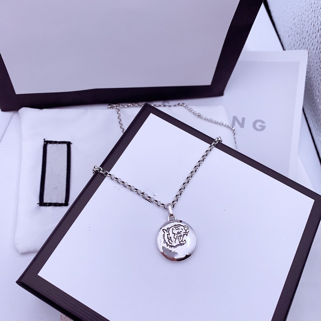 real silver Charm Necklaces for Unisex Top Quality 925 Sterling Silver Love Animal Necklace Long Chain Necklaces Fashion Supply
real silver Charm Necklaces for Unisex Top Quality 925 Sterling Silver Love Animal Necklace Long Chain Necklaces Fashion Supply