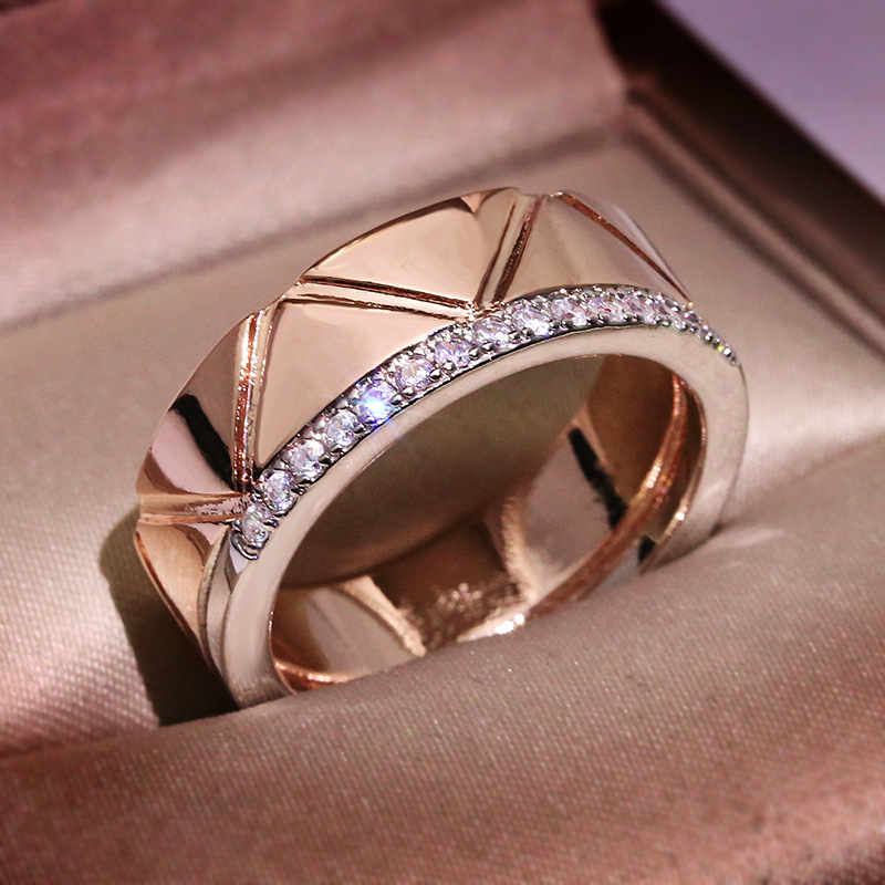 hot sale Geometric ring for women white zircon ring party wedding engagement jewelry gift 2020 new
hot sale Geometric ring for women white zircon ring party wedding engagement jewelry gift 2020 new