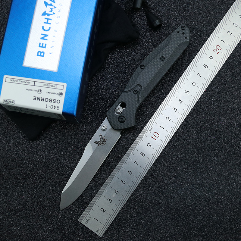 Benchmade 940 940-1 TC4 Titanium Handle Folding Knife S90V Blade carbon fiber handle Outdoor camping 781 485 42 62 C81 c229 c36
Benchmade 940 940-1 TC4 Titanium Handle Folding Knife S90V Blade carbon fiber handle Outdoor camping 781 485 42 62 C81 c229 c36