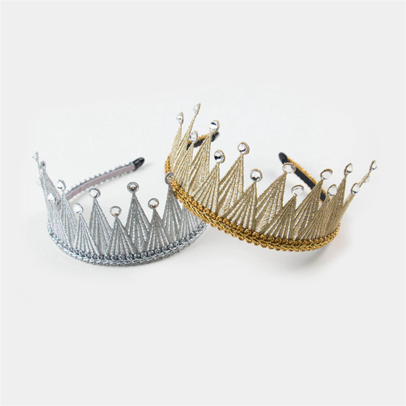 1PCS/LOT Ring Bearer Crown Solid Hairband Prince Royal Style Kids Headbands Shinning Crystal Luxury Crown Girls Headbands Prince, Silver
1PCS/LOT Ring Bearer Crown Solid Hairband Prince Royal Style Kids Headbands Shinning Crystal Luxury Crown Girls Headbands Prince, Silver