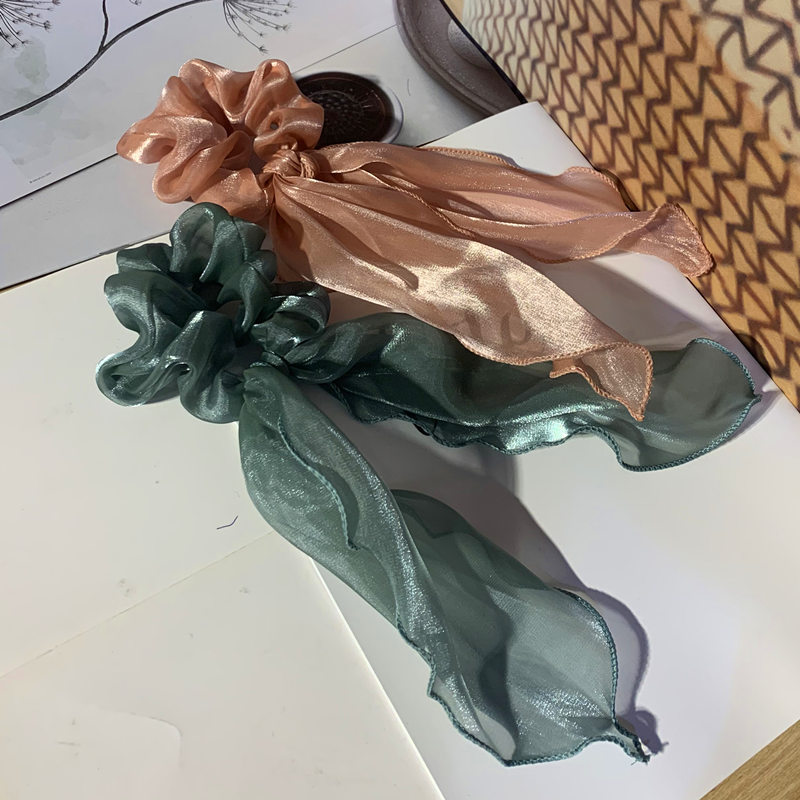 Hair Band French South Korea Immortal Intestine Online Celebrity Long Ribbon Hair Band Bow Floral Headdress Hairband Ponytail
Hair Band French South Korea Immortal Intestine Online Celebrity Long Ribbon Hair Band Bow Floral Headdress Hairband Ponytail