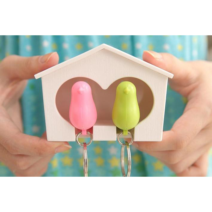 Love Birds Birdhouse Whistle Keychain Sparrow Bird Key Ring Two Birds Novelty Gift Home Decoration Valentine's Day Gift Key Chain