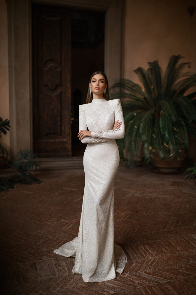 Elegant High Neck Mermaid Wedding Dresses Long Sleeve Glitter Appliques Beaded Bridal Gowns Backless Plus Size robes de mariée