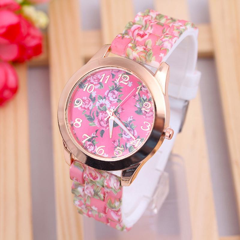 2020 Top Brand New Luxury Women Watch Reloj Rose Flower Print Silicone Band Floral Jelly Dress Watches Quartz WristWatch Gift @F, Black
2020 Top Brand New Luxury Women Watch Reloj Rose Flower Print Silicone Band Floral Jelly Dress Watches Quartz WristWatch Gift @F, Black