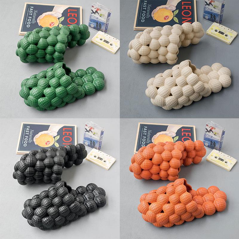 Luxury Foam Runner Kanye West Slides Massage bottom black White Triple Orange green Resin Sandals Men Women Male Fashion Loafers Slippers
Luxury Foam Runner Kanye West Slides Massage bottom black White Triple Orange green Resin Sandals Men Women Male Fashion Loafers Slippers