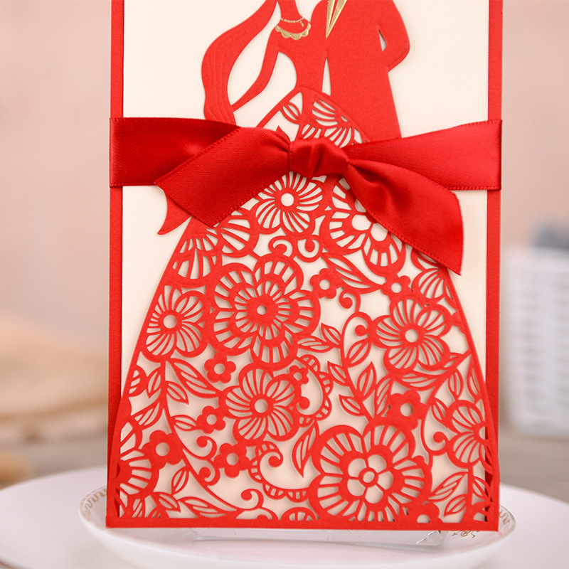 Unique Hollow Engraving Wedding Invitations Creative Brides Couples Cards Red Navy Bronze Cover Foil Stamping Vintage Wedding Invitation