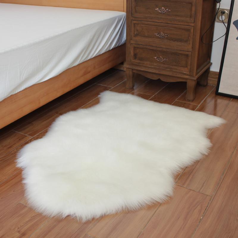 Faux Fur Area Rug Carpet Living Room Plush Floor Rugs Mats Kids Room Solid Fluffy Soft Shaggy Carpet Artificial Sheepskin Hairy, Gray
Faux Fur Area Rug Carpet Living Room Plush Floor Rugs Mats Kids Room Solid Fluffy Soft Shaggy Carpet Artificial Sheepskin Hairy, Gray