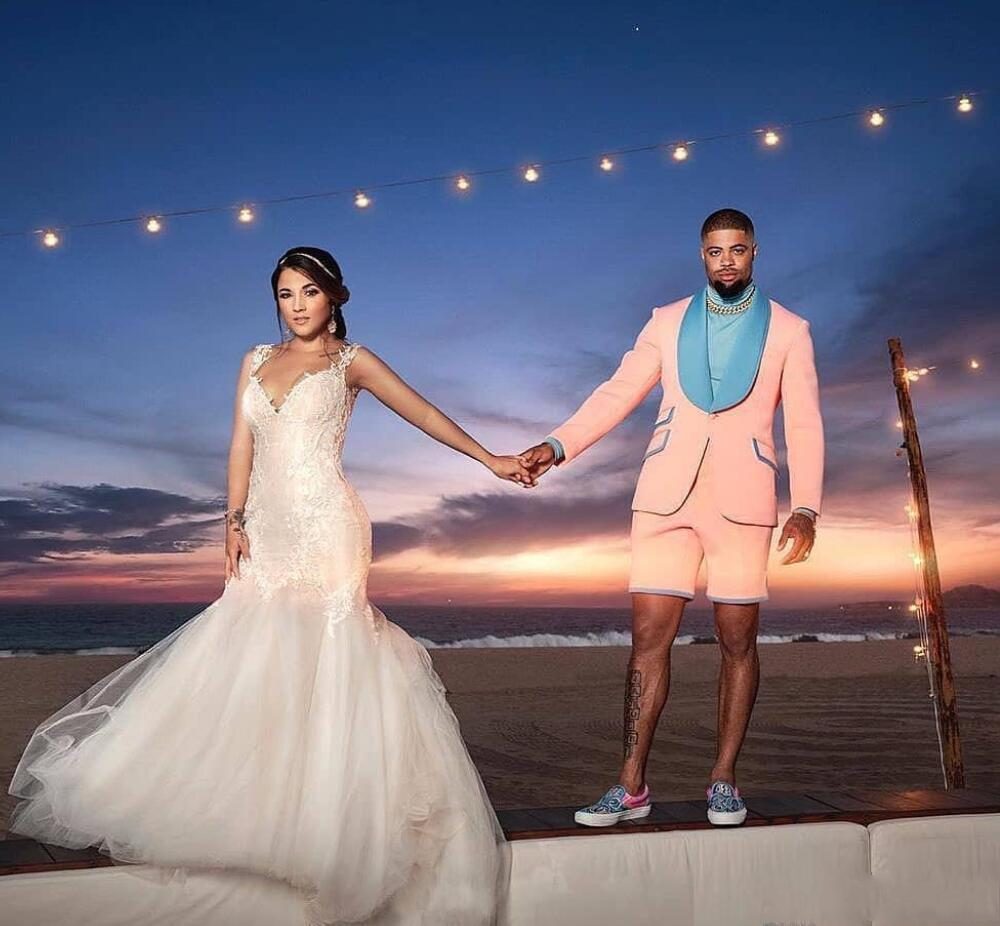 Pink Men Suits 2 Pieces Slim Fit Be Shawl Lapel Blazer Wedding Grooms Tuxedos One Button Summer Beach Suit Jacket And Short Pants