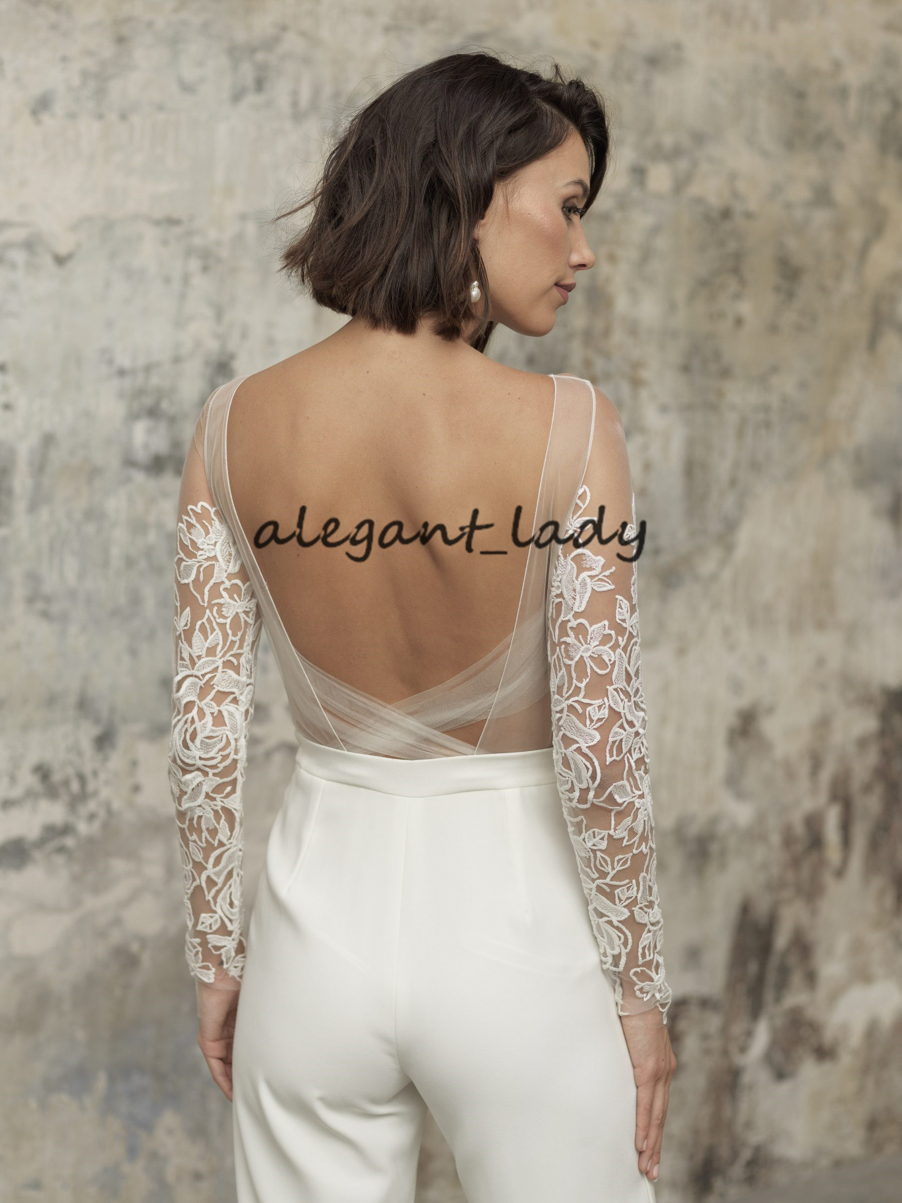 Romantic Bridal Jumpsuit Beach Wedding Dresses Tea Length backless Lace Long Sleeves Outfit Reception Gowns Pant Suit