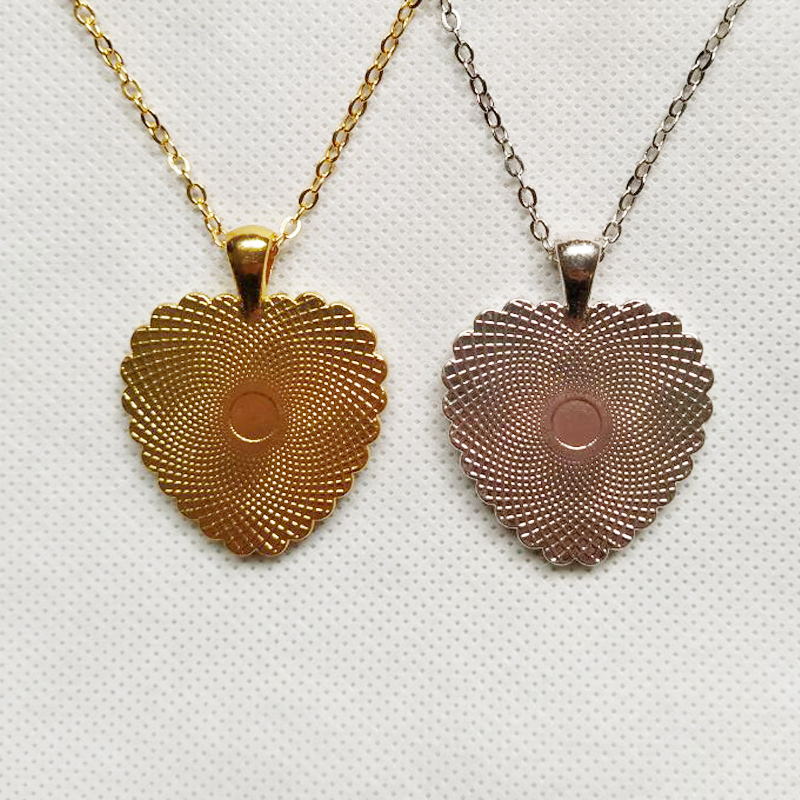 300 Pcs/Lot Heart shape Sublimation Necklace With Crystal Best Promotion Gifts Custom Jewelry Necklace For Daily Ware
300 Pcs/Lot Heart shape Sublimation Necklace With Crystal Best Promotion Gifts Custom Jewelry Necklace For Daily Ware