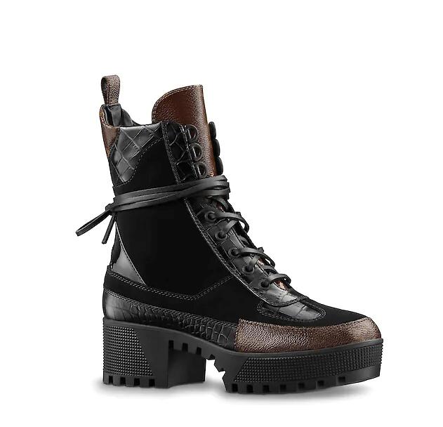 Luxury Womens Boots Martin Boots Laureate Platform Desert Boot Work Boot Snow Boots Casual Printing Ankle Boot Designer Winter Shoes, Style 1
Luxury Womens Boots Martin Boots Laureate Platform Desert Boot Work Boot Snow Boots Casual Printing Ankle Boot Designer Winter Shoes, Style 1