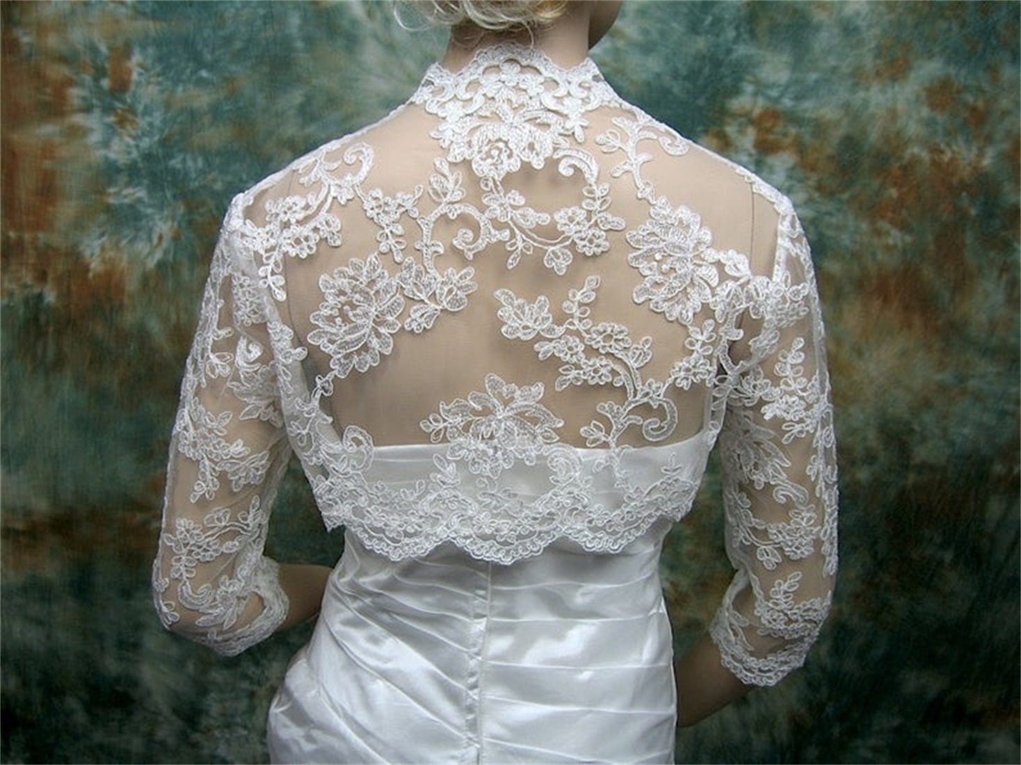 Elegant Lace Short Bridal Wraps Jackets Appliques Long Sleeve Wedding Cloaks Shawls Shrugs Custom Made Bridal Wedding Accessories