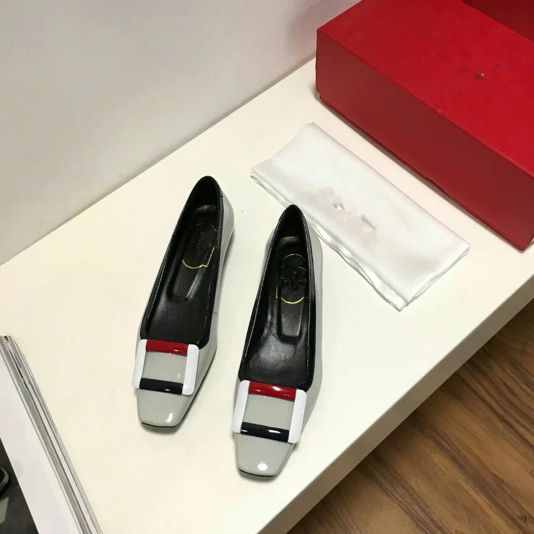 Designer dress shoes women light grey genuine leather simple fashion ladies style grace female temperament split color
Designer dress shoes women light grey genuine leather simple fashion ladies style grace female temperament split color