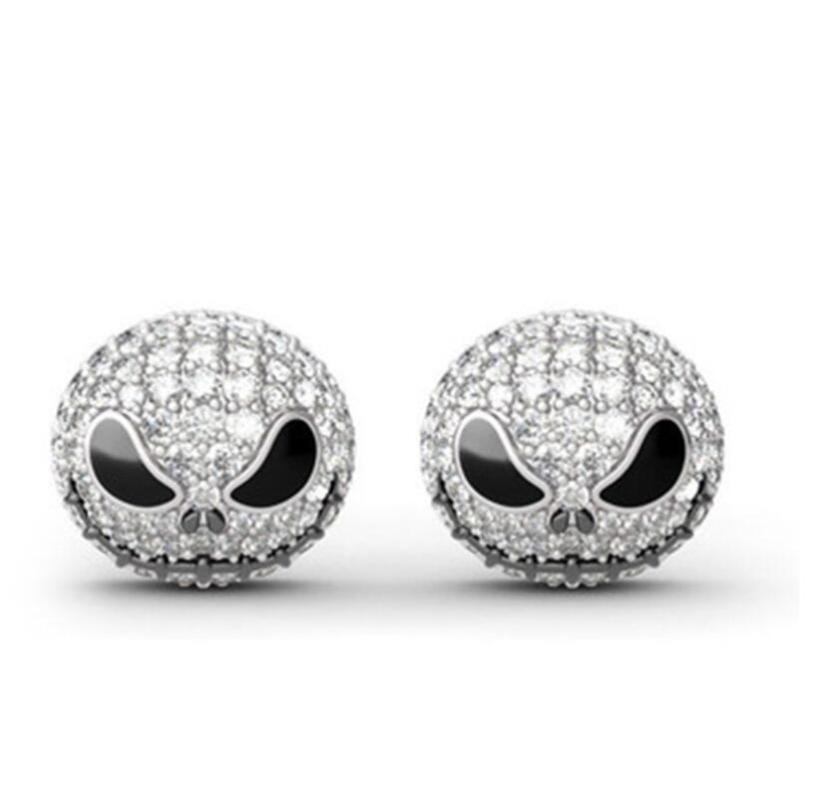 Hainon Vintage Skull Earrings Death Skull Halloween Stud Earring For Women Girl Engagement Shiny Silver Color Earings Jewelry
Hainon Vintage Skull Earrings Death Skull Halloween Stud Earring For Women Girl Engagement Shiny Silver Color Earings Jewelry