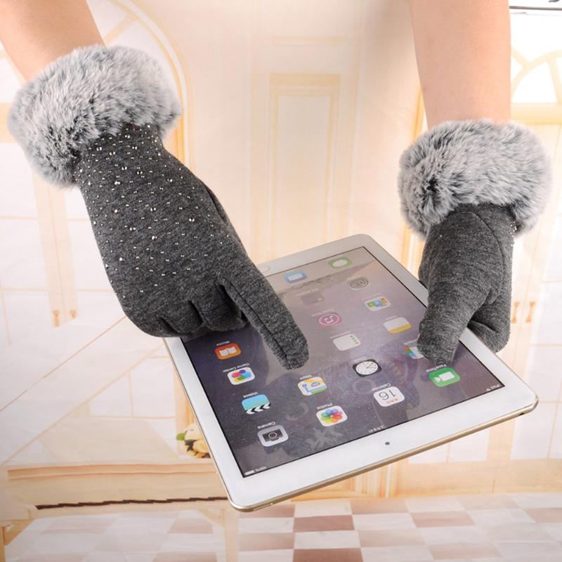 Women touch screen gloves Fashion gloves with rhinestones Winter Keep Warm Ski Wind mittens with rhinestones 2020
Women touch screen gloves Fashion gloves with rhinestones Winter Keep Warm Ski Wind mittens with rhinestones 2020